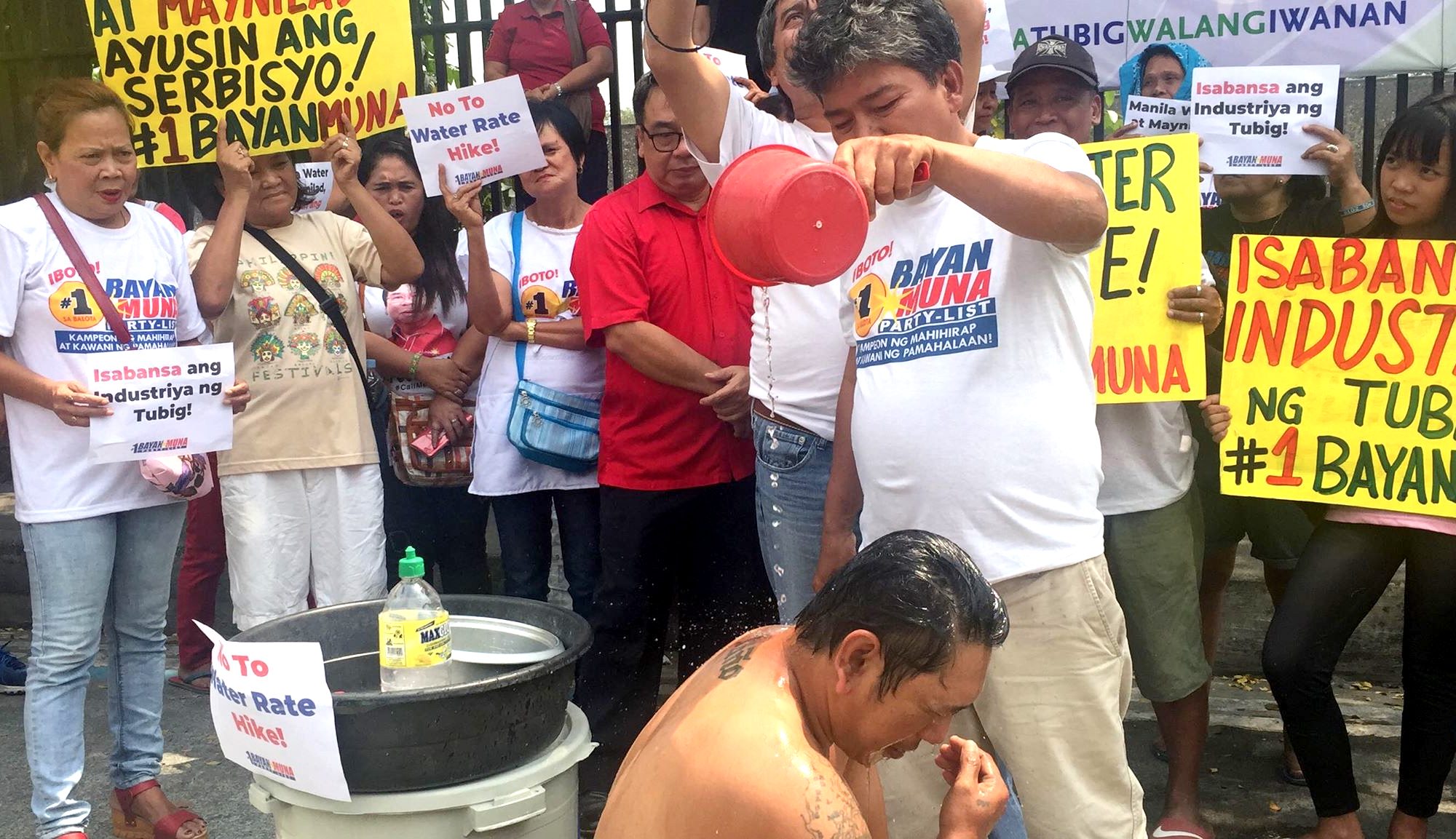 Protesta ng Bayan Muna sa MWSS. <b>Contributed Photo</b>